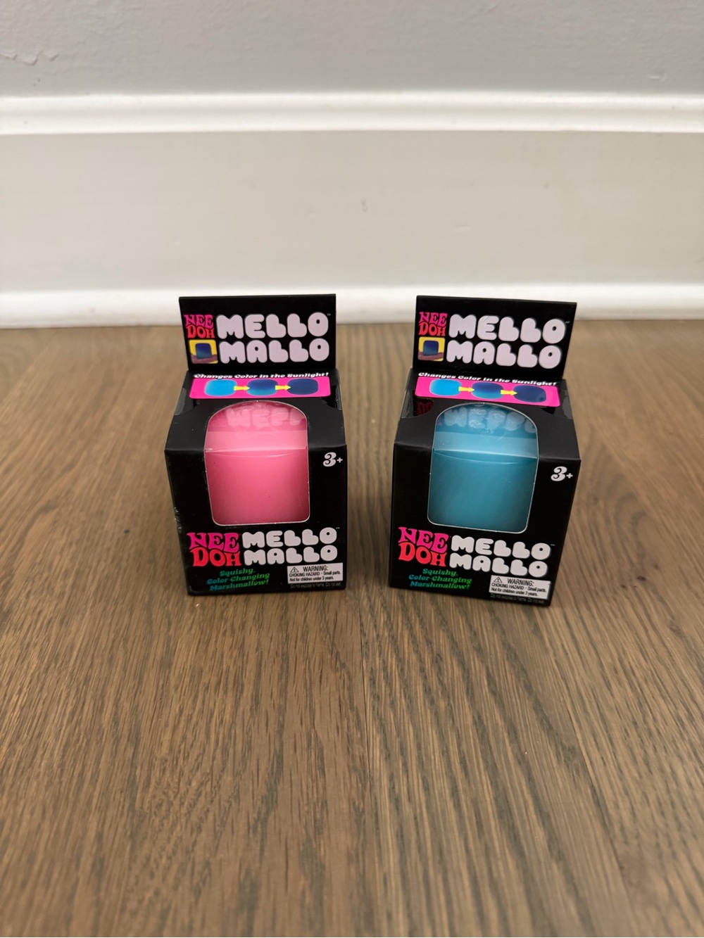NEW NeeDoh Mello Mallo Color-Changing Sensory Toy - Pink & Blue
